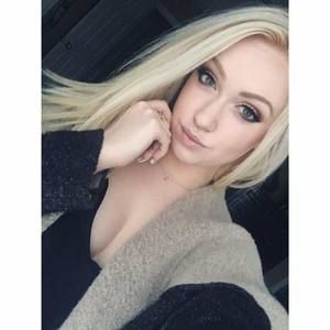 Meet your Posher, Nikole